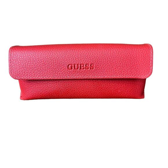 GUESS Red Eyeglass Case 6.5 inches‎ - Picture 1 of 7